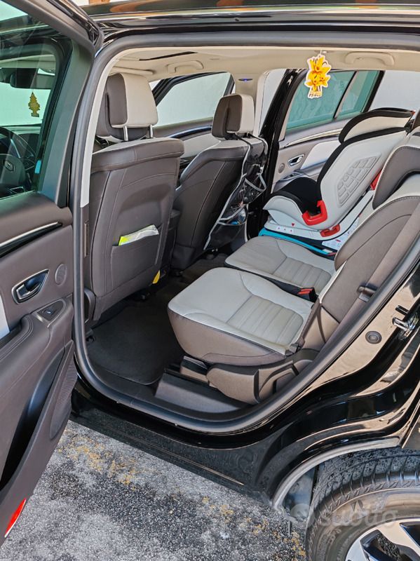 Usata Renault Espace 200 CV (147 kW) 2019 Nero Monovolume