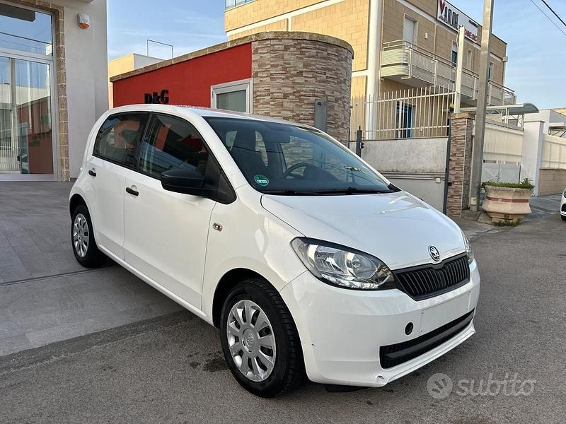 Usata Skoda Citigo Active 60 CV (44 kW) 2017 Bianco Utilitaria