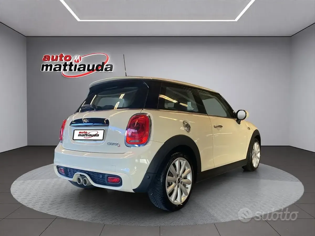 Usata Mini Cooper S 192 CV (141 kW) 2019 Bianco Utilitaria