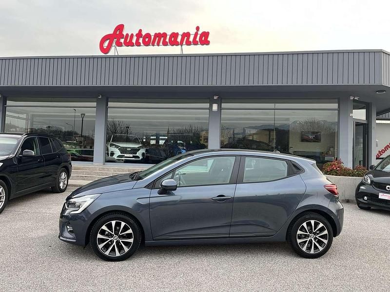 Usata Renault Clio V Business 91 CV (66 kW) 2022 Blu/azzurro Berlina
