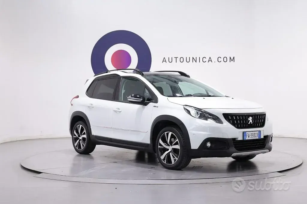 Usata Peugeot 2008 GT-line 110 CV (80 kW) 2019 Bianco SUV