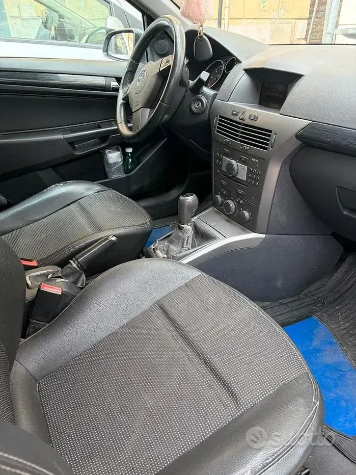 Usata Opel Astra 120 CV (88 kW) 2006 Grigio Berlina