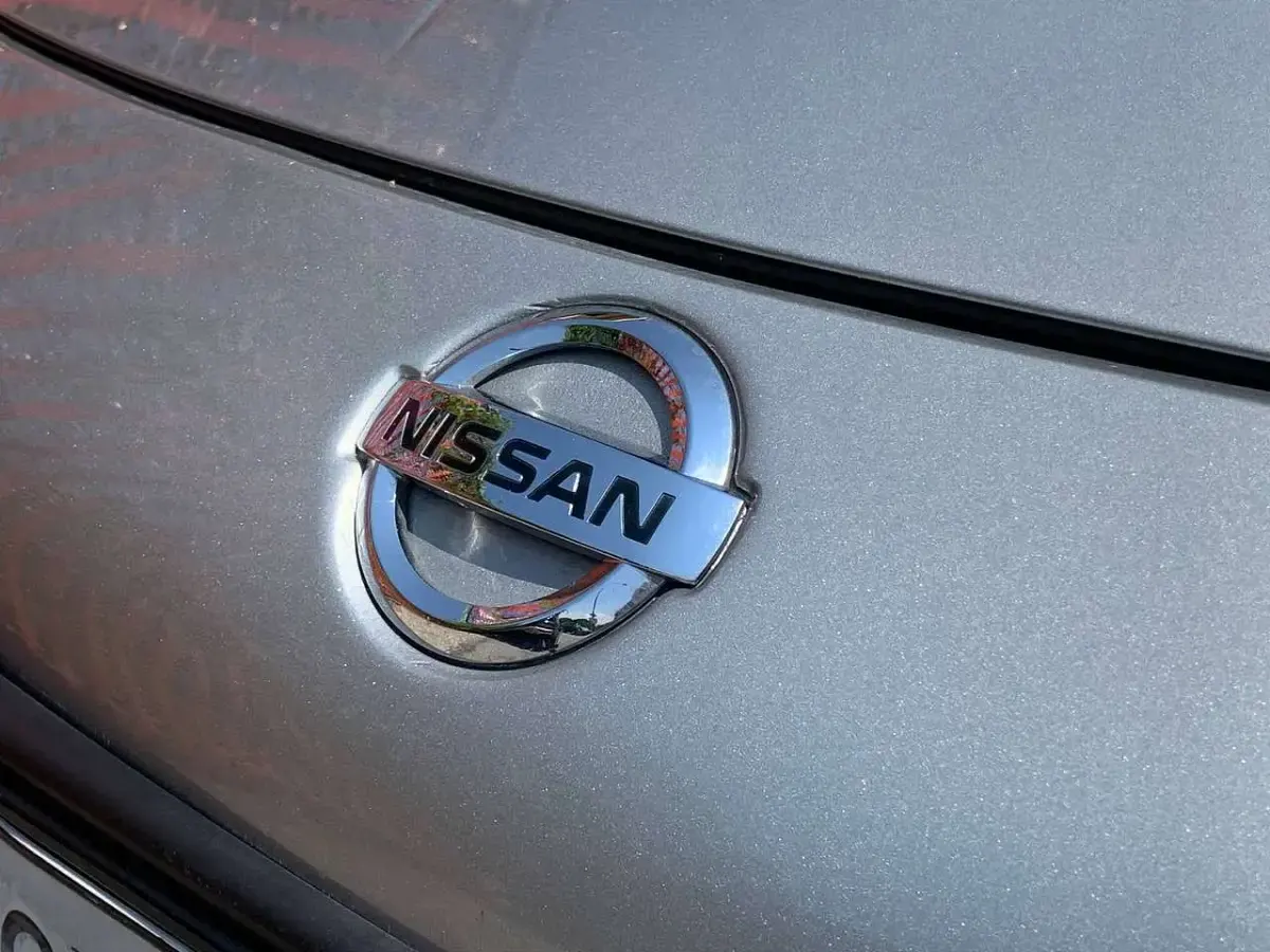 Usata Nissan 350Z 280 CV (205 kW) 2005 Argento Cabrio