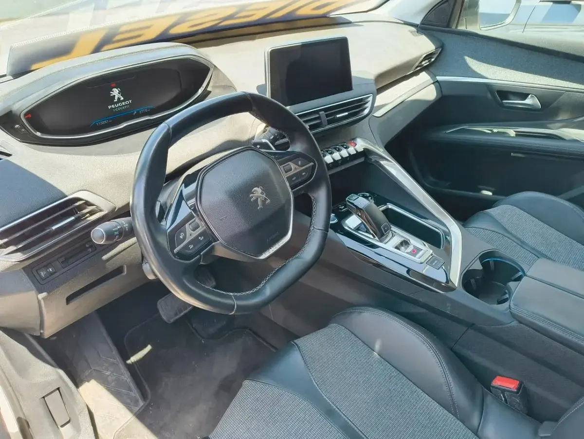 Usata Peugeot 3008 GT-line 131 CV (96 kW) 2018 Bianco SUV