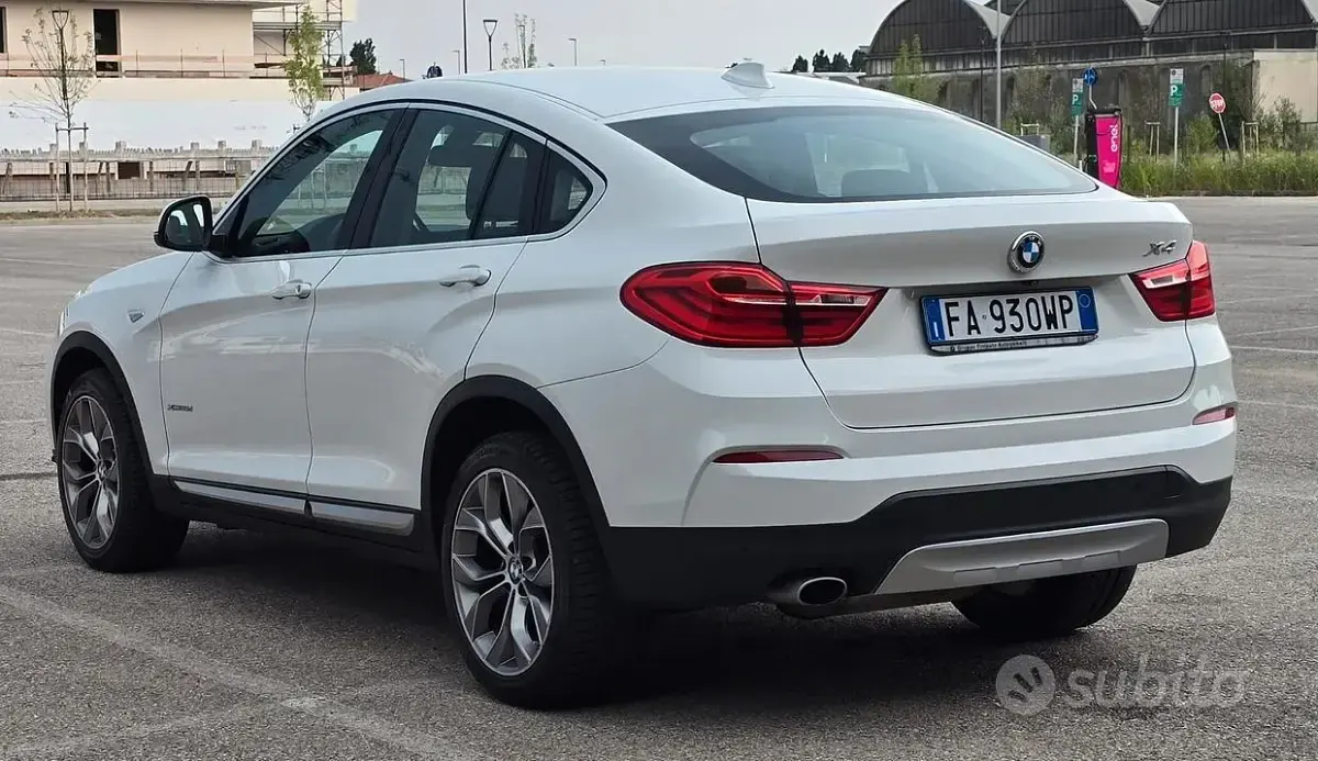 Usata BMW X4 Comfort Edition 190 CV (139 kW) 2015 Bianco SUV