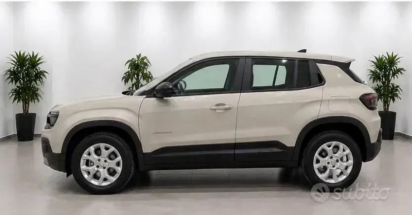 Usata Jeep Avenger 101 CV (74 kW) 2023 SUV