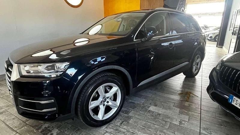 Usata Audi Q7 Business 218 CV (160 kW) 2015 Blu SUV