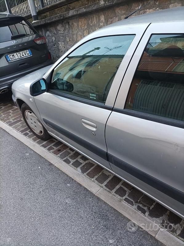 Usata Citroën Xsara Exclusive 1999 Grigio Utilitaria