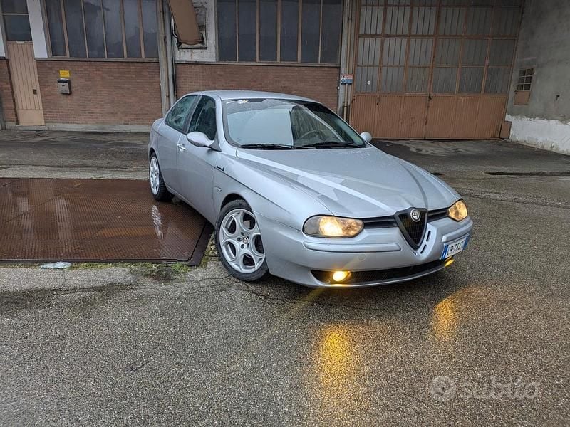 Usata Alfa Romeo 156 2002 Grigio Berlina