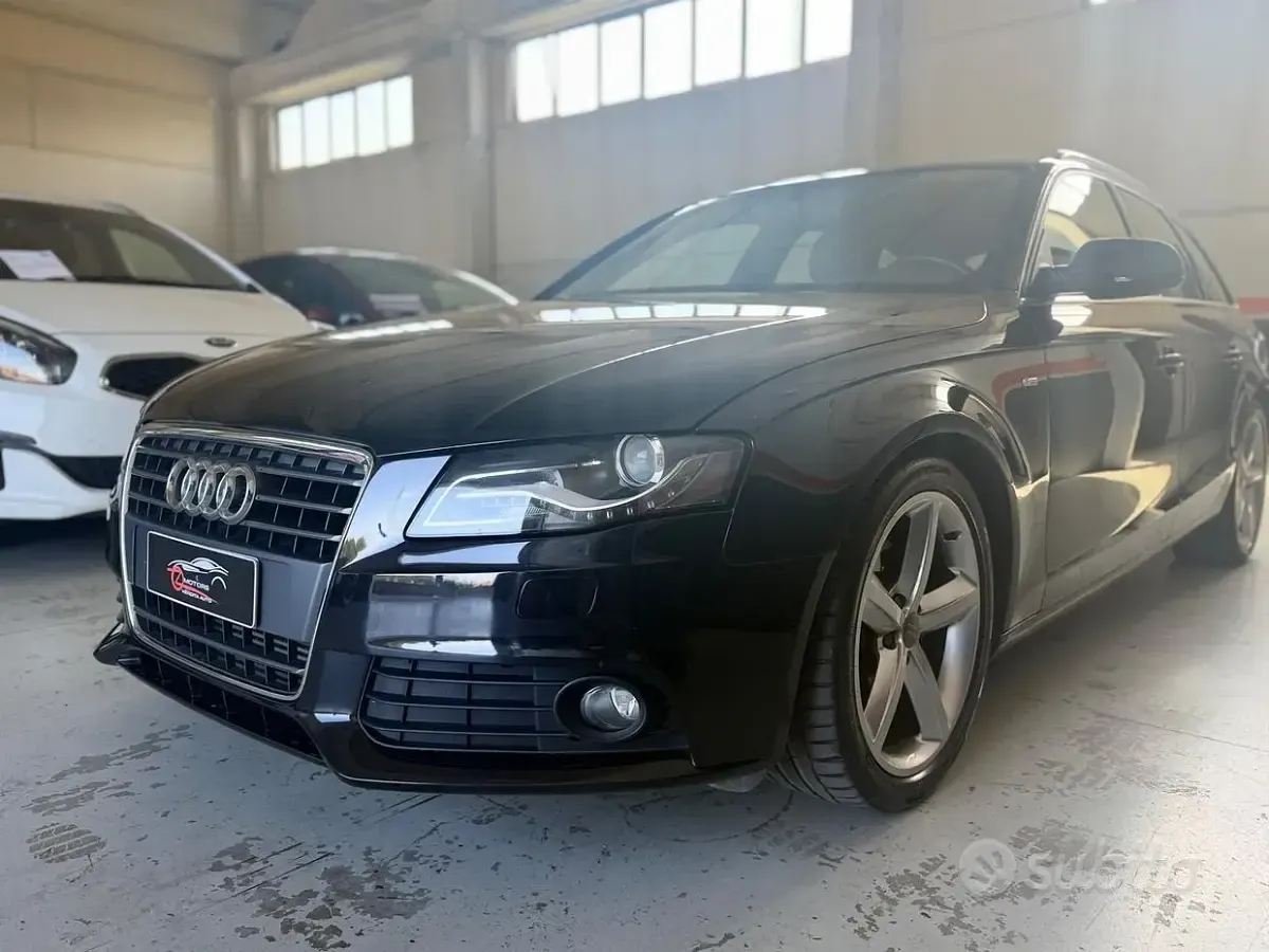 Usata Audi A4 S-line plus 143 CV (105 kW) 2011 Nero Station wagon