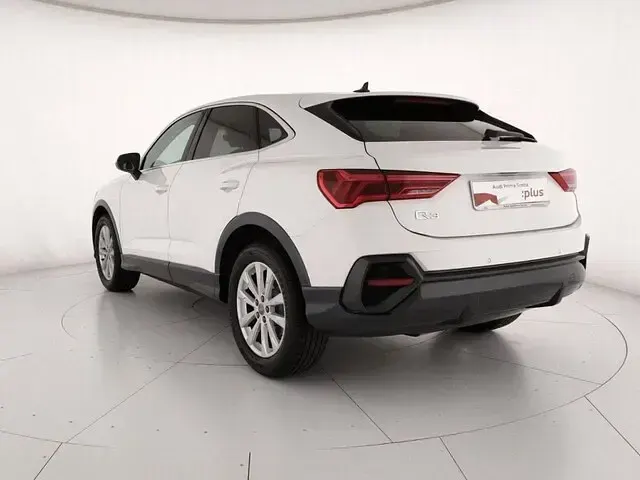 Usata Audi Q3 Sportback Business Plus 150 CV (110 kW) 2020 Bianco SUV