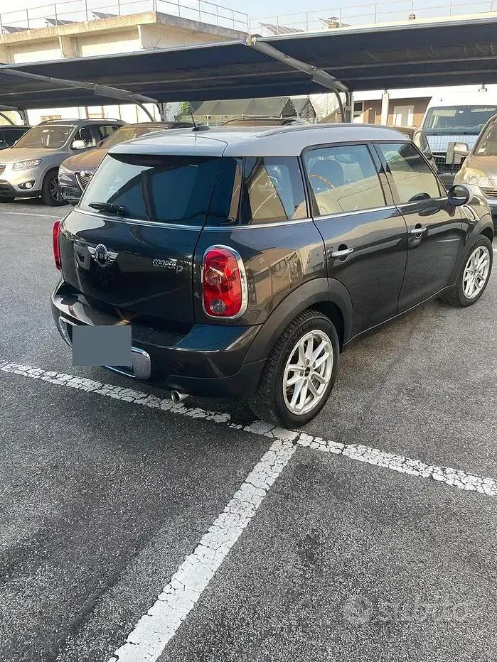 Usata Mini Countryman 112 CV (82 kW) 2014 Marrone SUV