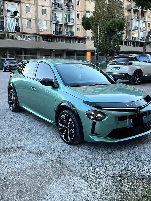 Usata Lancia Ypsilon 2024 Verde Utilitaria