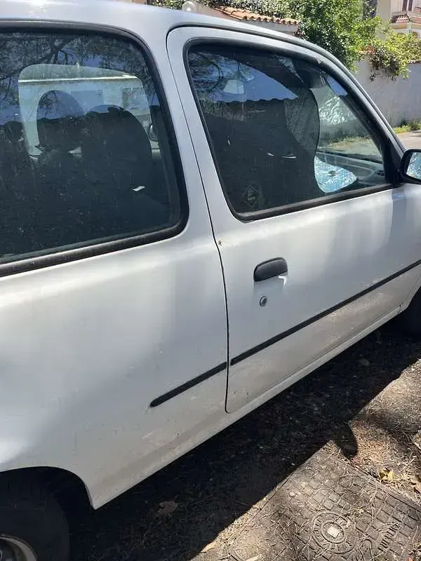 Usata Nissan Micra 54 CV (39 kW) 1998 Bianco Utilitaria