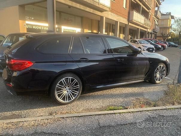 Usata BMW 520 M Sport 190 CV (139 kW) 2020 Blu Station wagon