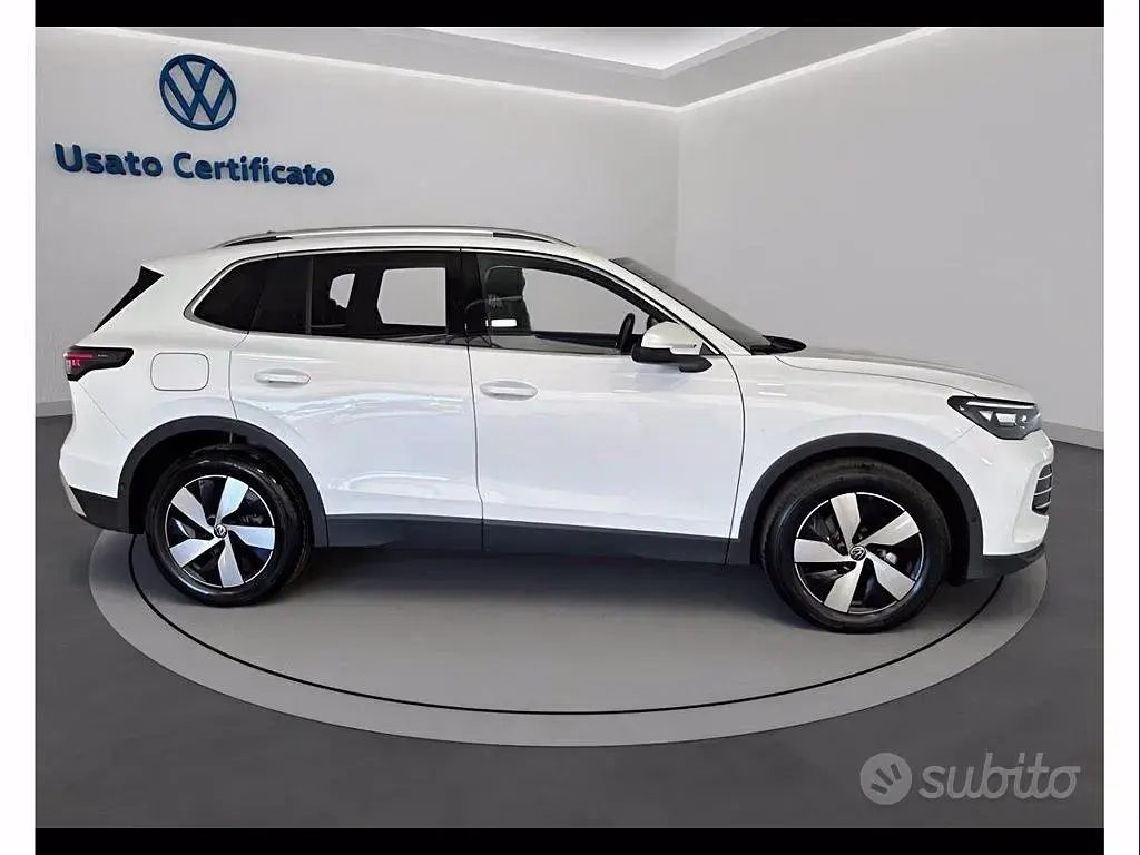 Nuova VW Tiguan Elegance 150 CV (110 kW) 2026 Bianco SUV
