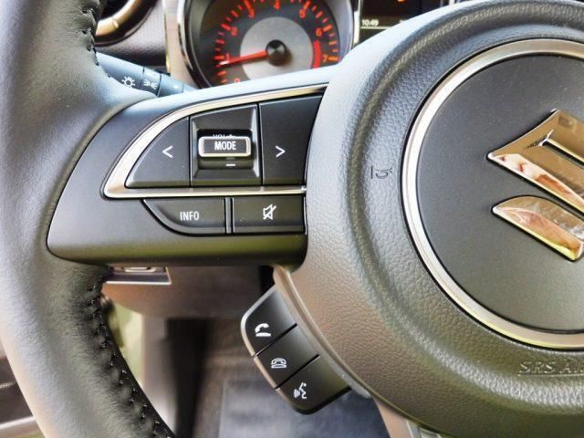 Usata Suzuki Jimny 102 CV (75 kW) 2022 Verde SUV