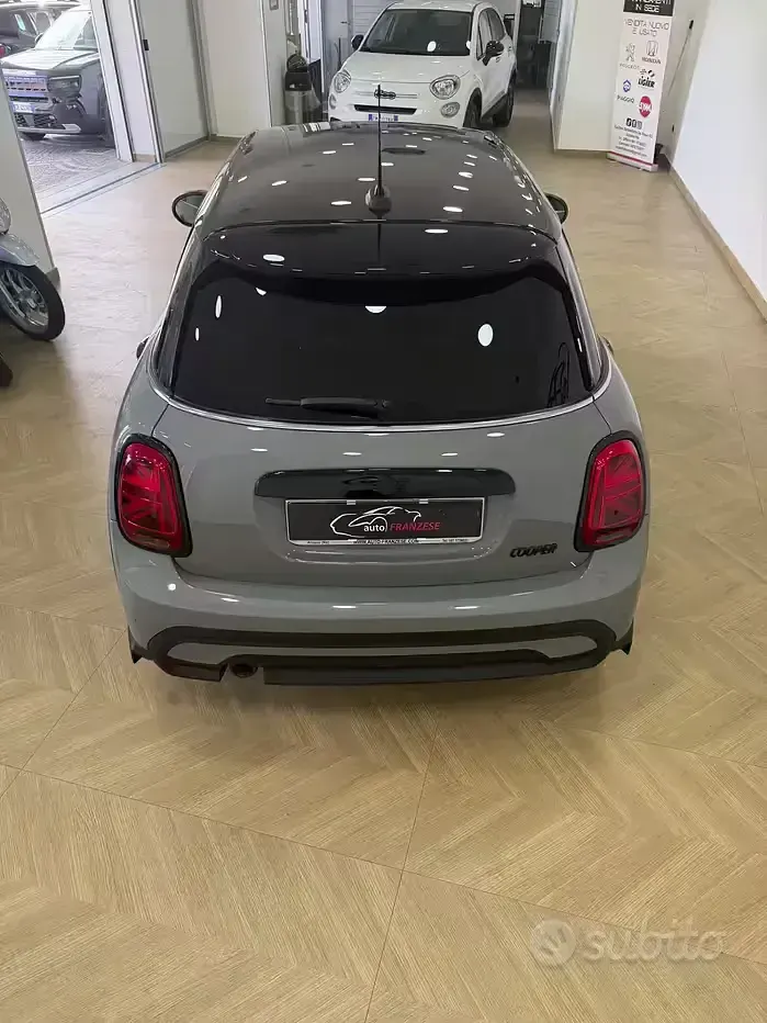 Usata Mini Cooper Classic 136 CV (100 kW) 2022 Grigio Utilitaria