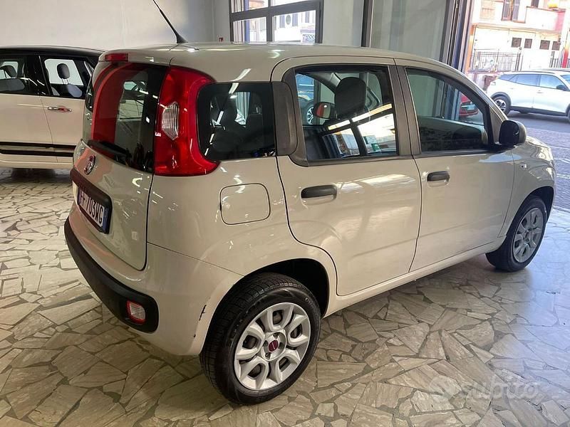 Usata Fiat Panda Easy 85 CV (62 kW) 2017 Beige(met.) Utilitaria