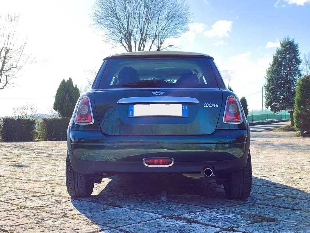 Usata Mini Cooper 120 CV (88 kW) 2009 Verde Utilitaria