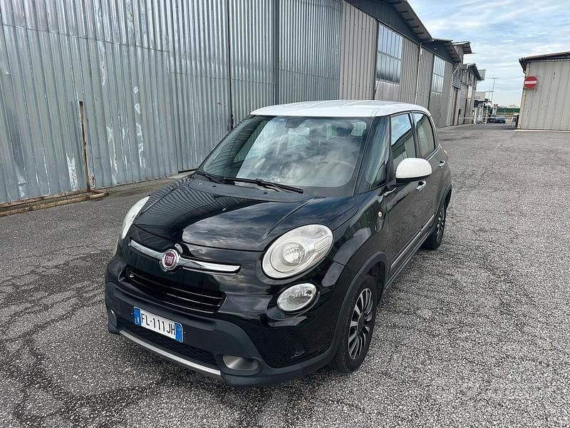 Nero Usata 2017 Fiat 500L Trekking Monovolume | 6500 € (Super prezzo) - Immagine 1/4