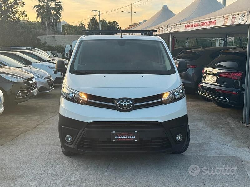 Second-hand Toyota Proace 122 CP (89 kW) 2019 Alb Monovolum