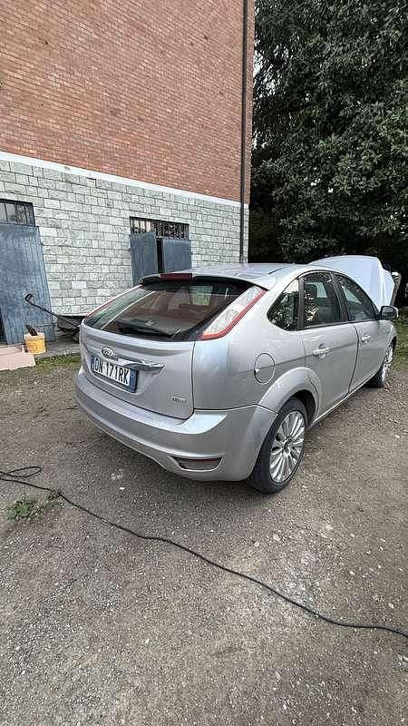 Begagnad Ford Focus 90 HK (66 kW) 2008 Kombi