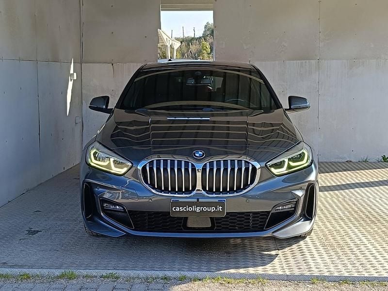 Usata BMW 116 M Sport 116 CV (85 kW) 2021 Grigio Utilitaria