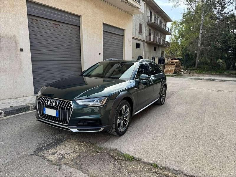 Usata Audi A4 Allroad Business 190 CV (139 kW) 2018 Verde Station wagon