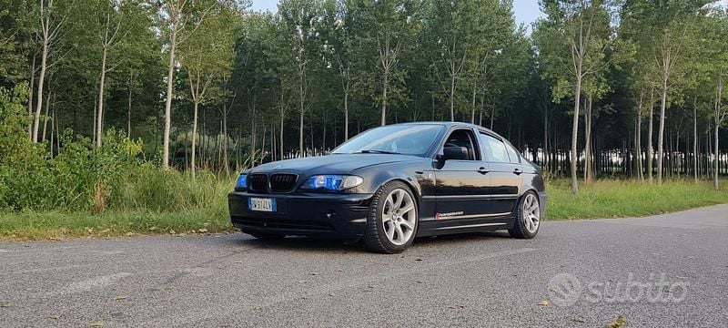 Usata BMW 330 2001 Nero Berlina