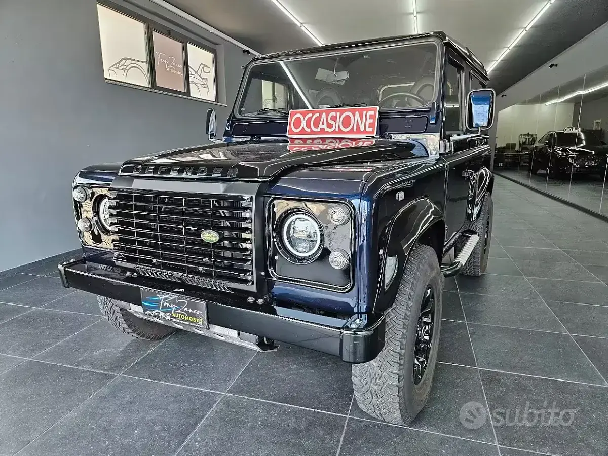 Usata Land Rover Defender 86 CV (63 kW) 1998 Bluazzurro SUV