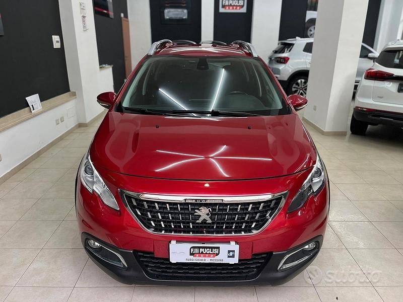 Usata Peugeot 2008 Allure 101 CV (74 kW) 2018 Rosso SUV