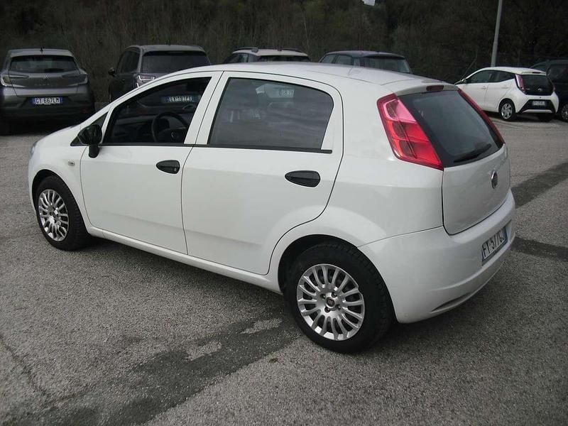 Usata Fiat Punto Evo Active 69 CV (50 kW) 2013 Bianco Utilitaria