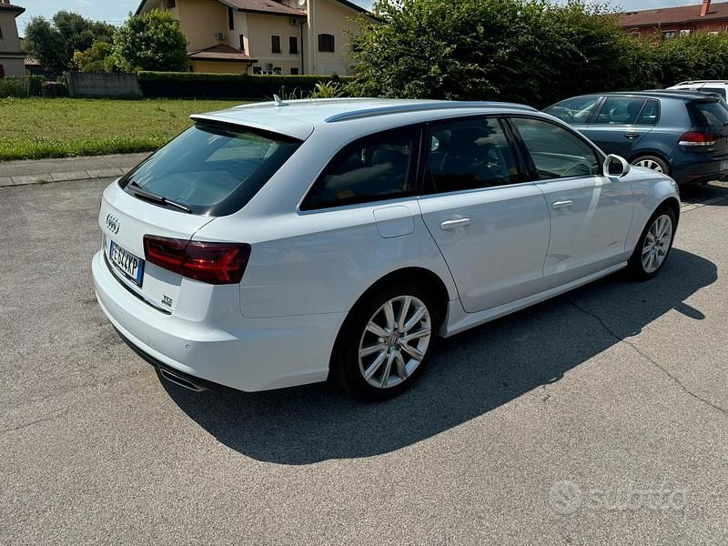 Usata Audi A6 Business 190 CV (139 kW) 2016 Bianco Station wagon