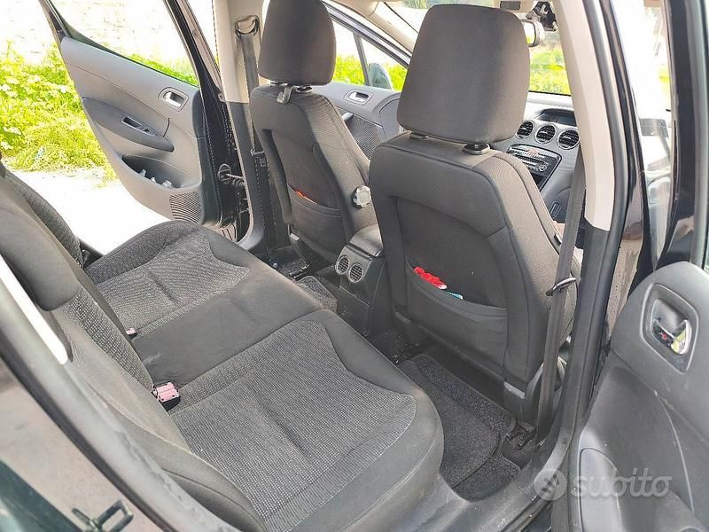 Usata Peugeot 308 115 CV (84 kW) 2011 Nero Berlina