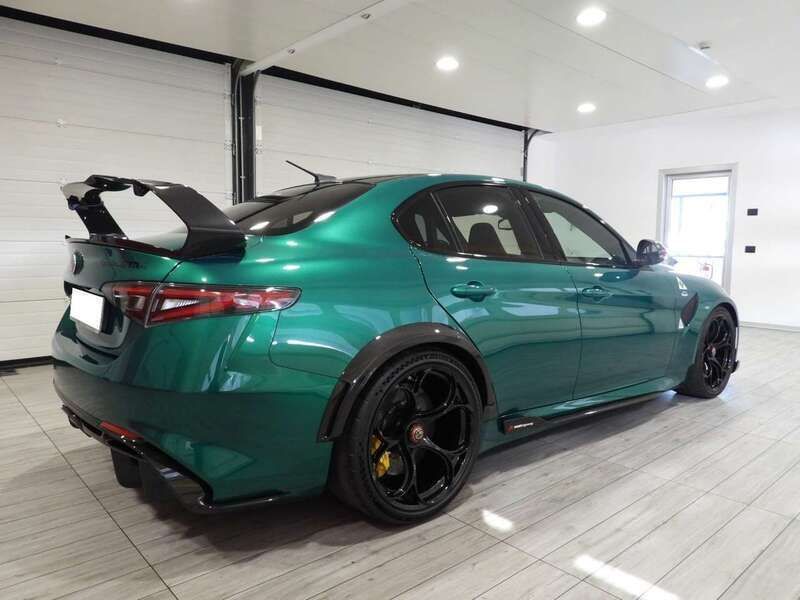 Usata Alfa Romeo Giulia 540 CV (397 kW) 2022 Verde Berlina