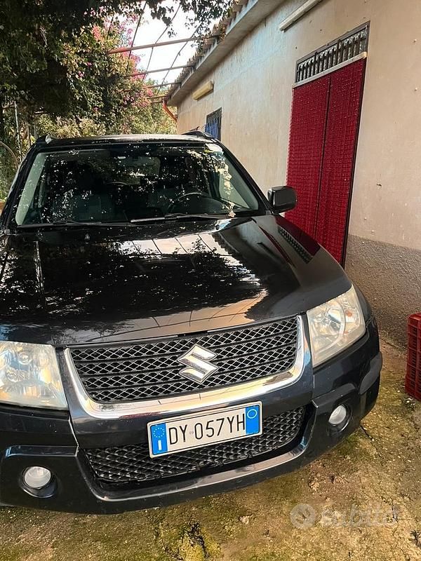 Usata Suzuki Vitara 109 CV (80 kW) 2011 Nero SUV