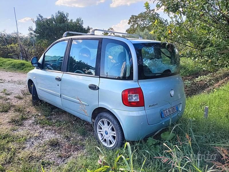 Usata Fiat Multipla 2005 Verde Monovolume