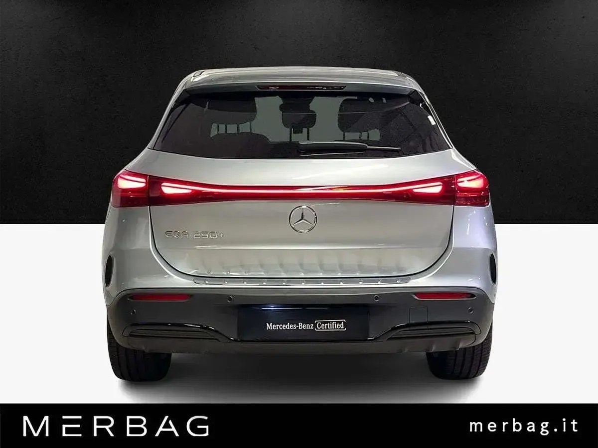 Usata Mercedes EQA250+ Advanced 139 kW (190 CV) 2024 Argento SUV
