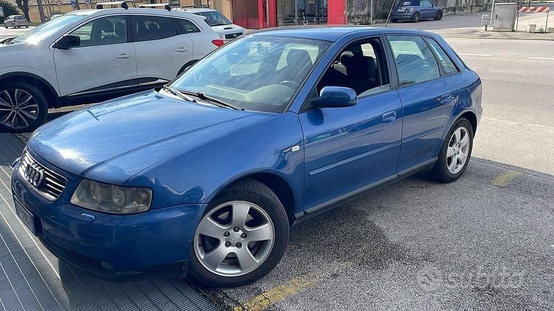 Usata Audi A3 2003 Blu Utilitaria