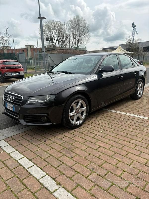 Usata Audi A4 143 CV (105 kW) 2010 Berlina