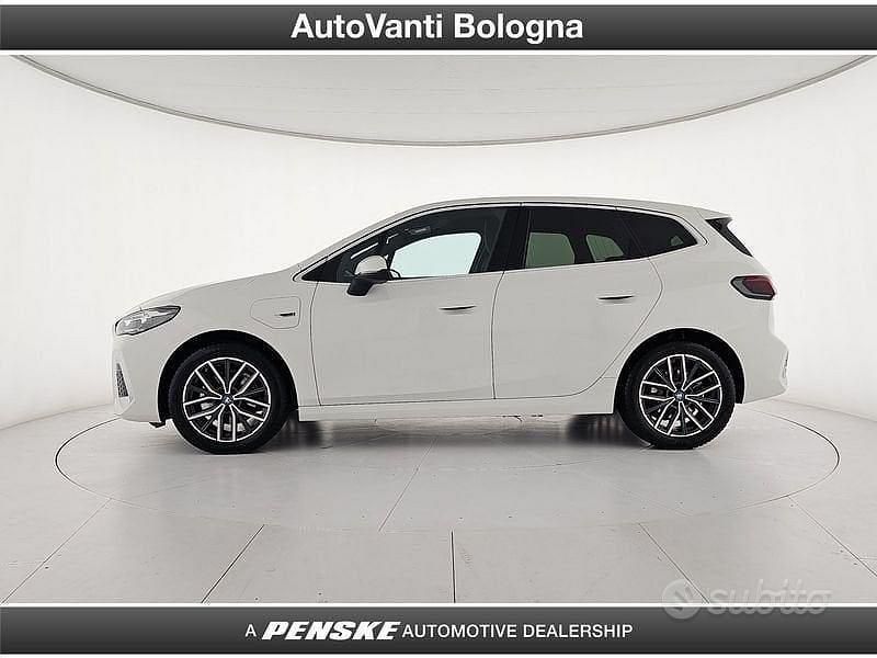 Usata BMW 225 Active Tourer M Sport 245 CV (180 kW) 2022 Bianco Monovolume