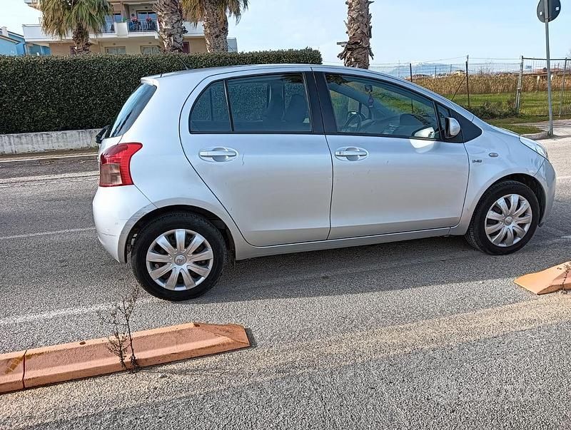 Usata Toyota Yaris 2008 Utilitaria
