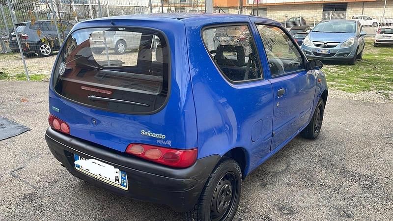 Usata Fiat Seicento Young 55 CV (40 kW) 2000 Blu Utilitaria