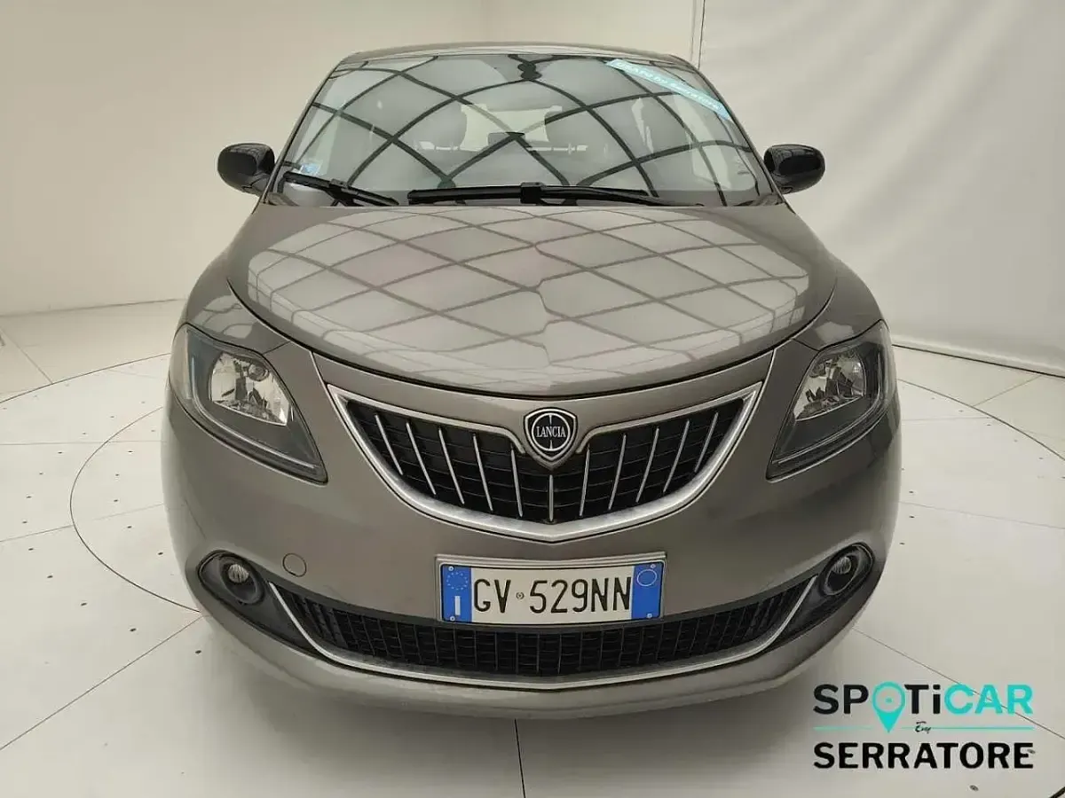 Usata Lancia Ypsilon S 69 CV (50 kW) 2024 Grigio Utilitaria