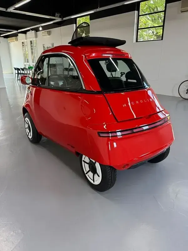 Nuova Micro Microlino 13 kW (18 CV) 2026 Other Utilitaria