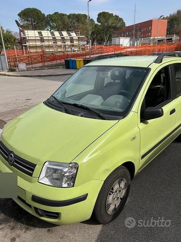 Usata Fiat Panda 70 CV (51 kW) 2006 Utilitaria