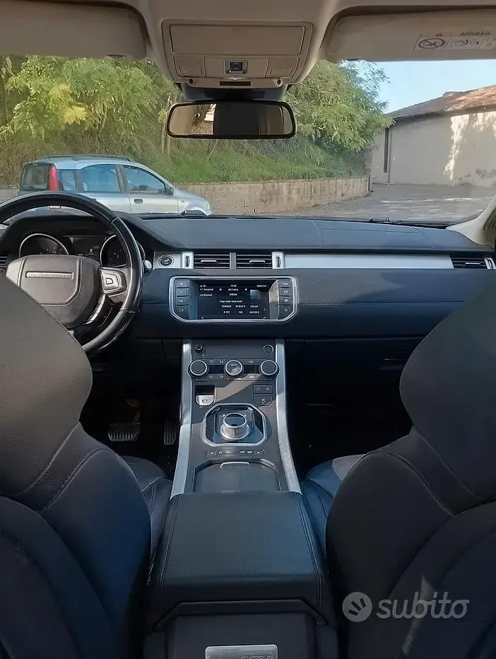 Usata Land Rover Range Rover evoque HSE 150 CV (110 kW) 2016 SUV