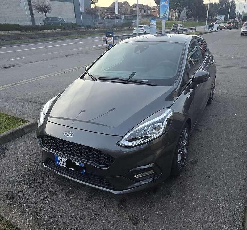 Usata Ford Fiesta ST-Line 125 CV (91 kW) 2021 Grigio Utilitaria