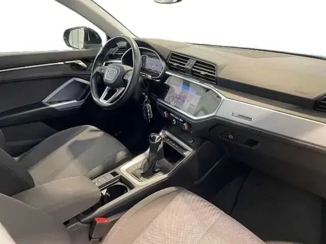 Usata Audi Q3 Advanced 150 CV (110 kW) 2023 Nero SUV